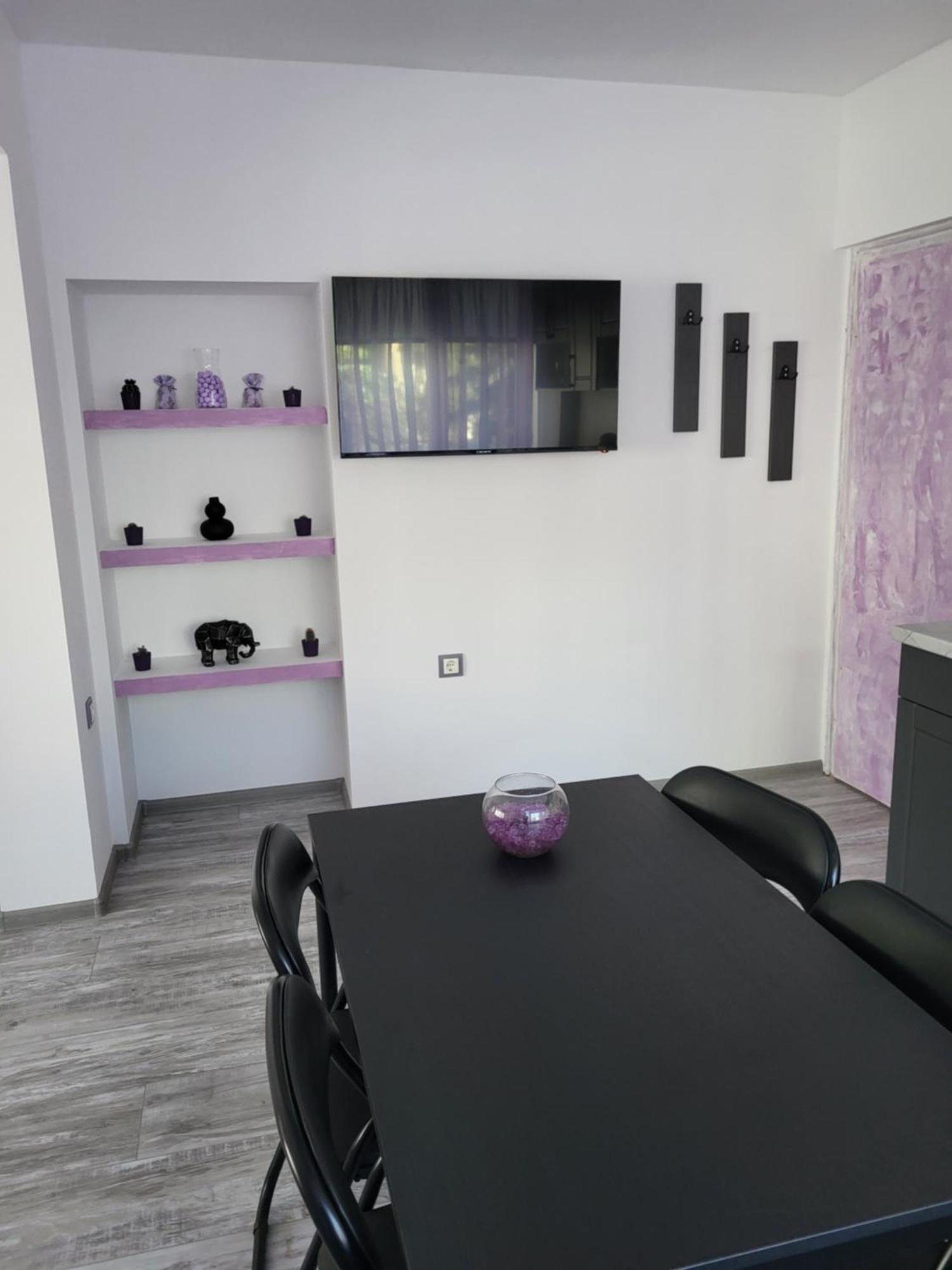 Purple Studios Veliko Tárnovo Habitación foto