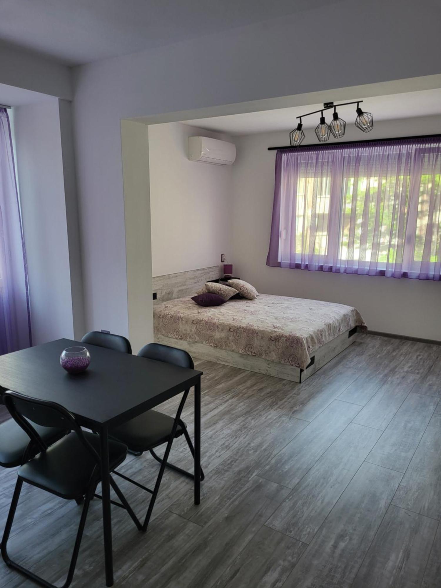 Purple Studios Veliko Tárnovo Habitación foto