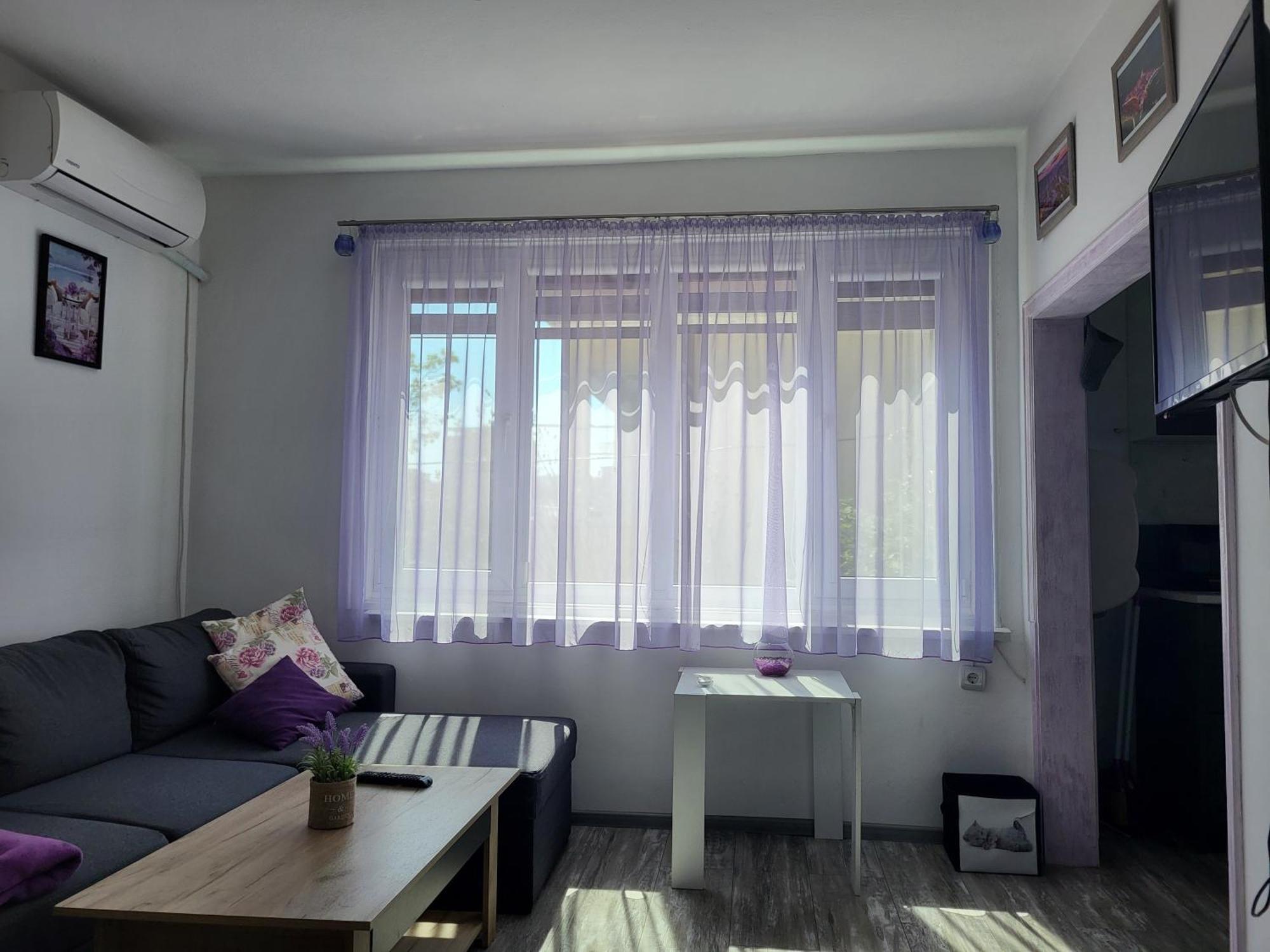 Purple Studios Veliko Tárnovo Habitación foto